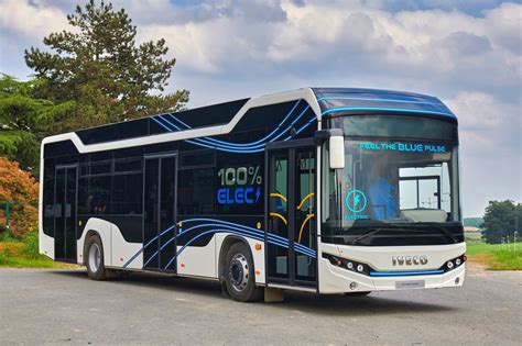 how heavy are electric buses